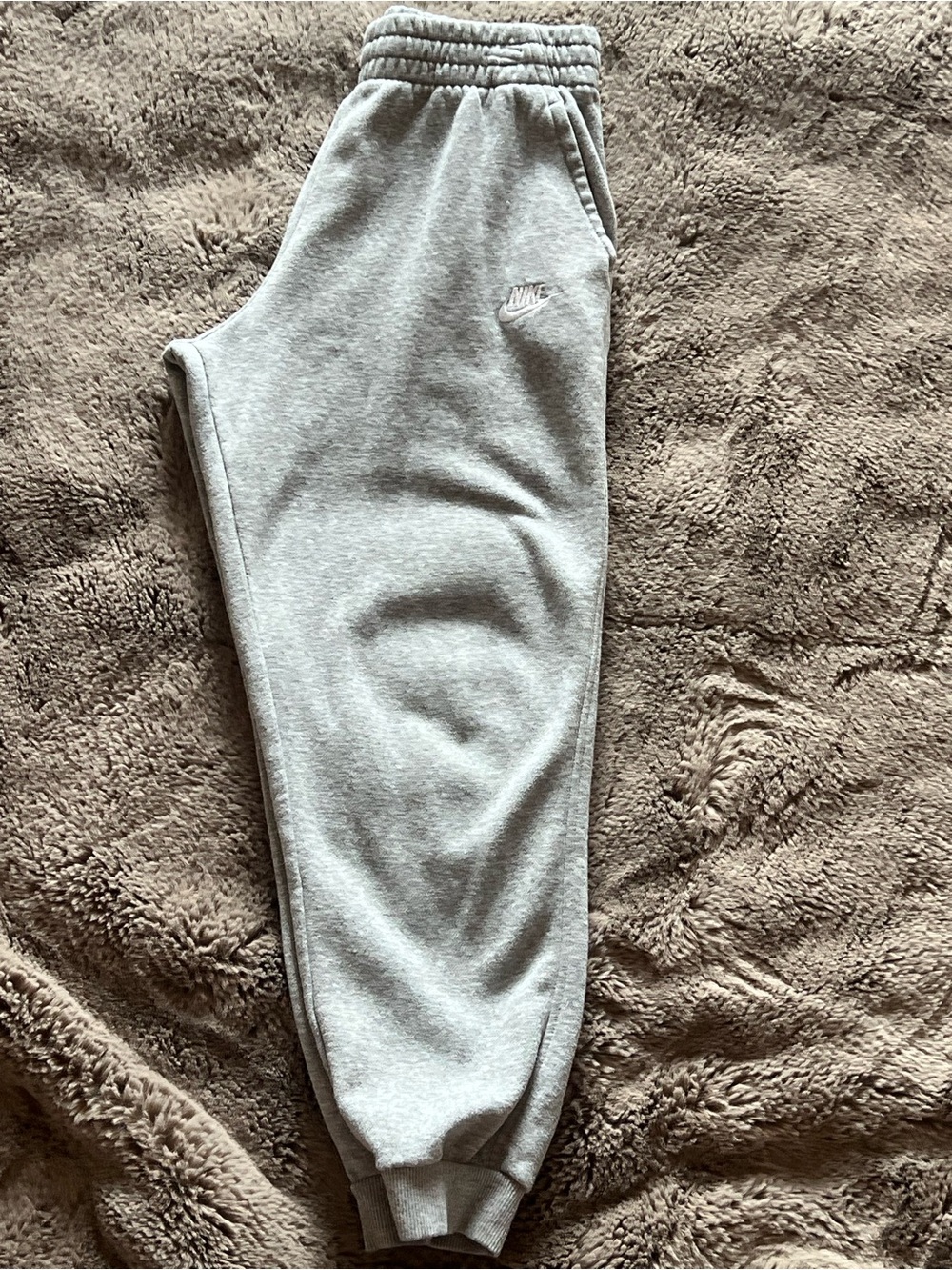 Nike Kids Light Grey Fleece Joggers with Embroidered Swoosh